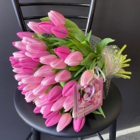 51 тюльпан под ленту( цвета на выбор)